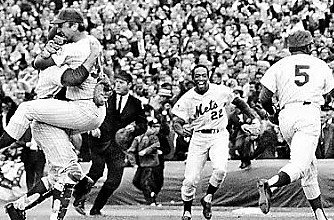Baseball1960s's tweet photo. From Maz to “The Miracle”: give the gift of great baseball. https://t.co/wM5SsbeL7E https://t.co/NXqiK4Bk6c