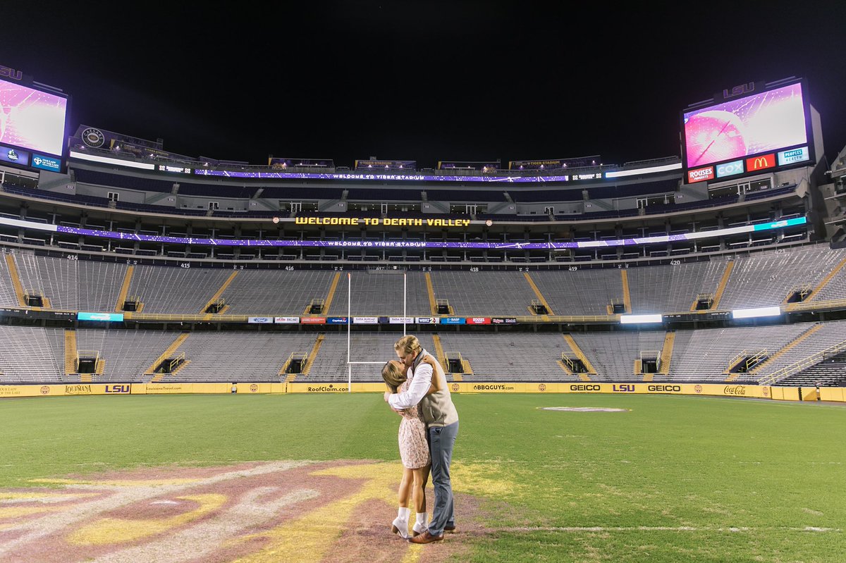 MylesBrennan's tweet photo. Did the thing! 💍 https://t.co/GTZWD2N5wa