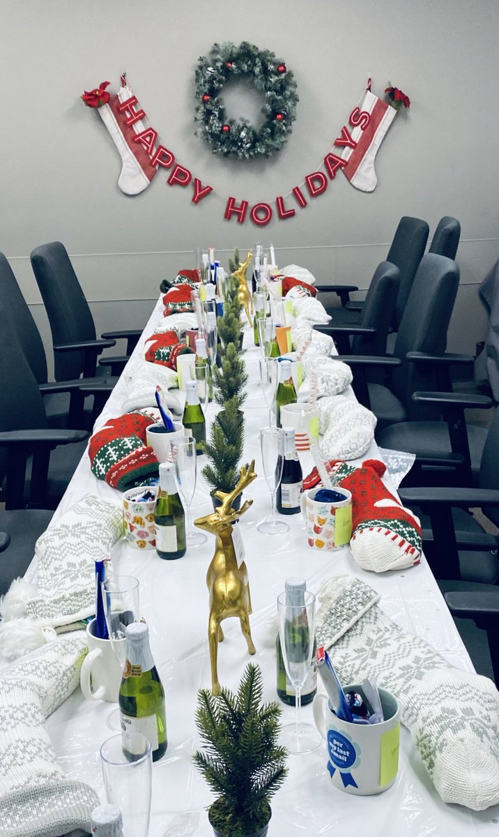 Excited to celebrate the holidays with our amazing leadership team! #T1753 #TheRiv <a href="/OneEyedLance/">Lance Leithead</a> <a href="/r_d_parsons/">RD Parsons</a> <a href="/ingrid4980/">Ingrid Howard</a>