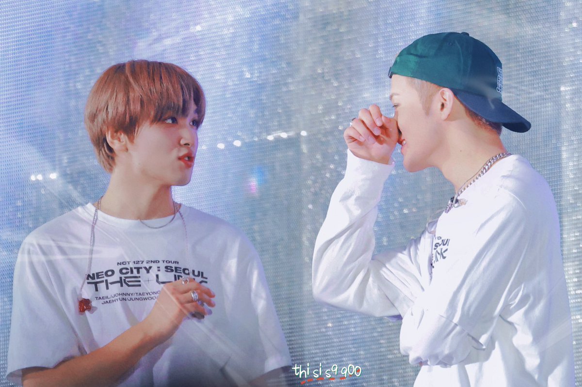 AmoreTix's tweet photo. [HQ 211219 Haechan & Mark - 'NEO CITY: SEOUL - THE LINK' Day 3
by this is 9900
#HAECHAN #MARK #NCT127 #fsite https://t.co/V7zDpQBlWL