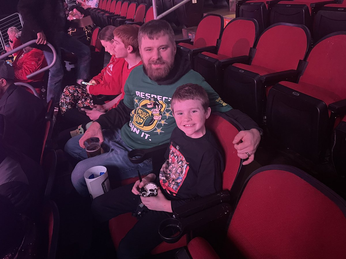 bardandhearts's tweet photo. First time WWE for the little guy &amp; the big guys been to a show or two! #wwedesmonies https://t.co/n8AW3i1LRE