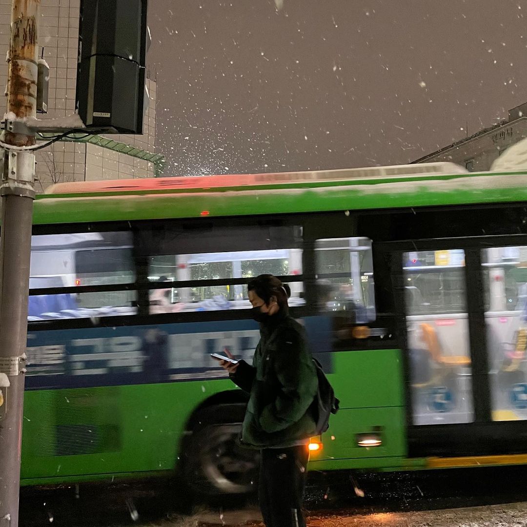 TAEYOUNG_GLOBAL's tweet photo. 211219 #TAEYOUNG INSTAGRAM UPDATE

눈이다 ❄
Photo by_앨런
#태영 #크래비티 #C_DAILY #LUVITY https://t.co/nDbslANFih