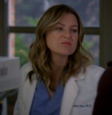 daintymer's tweet photo. with years passing by, meredith grey still has the most adorable nose scrunch ever. my little baby. 🥺🤏 https://t.co/Uk5dNx7uYj