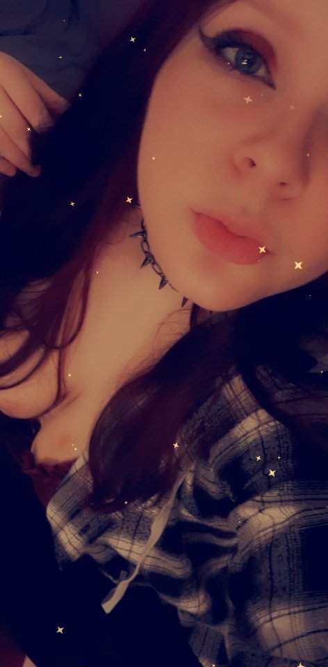 lilfallprincess's tweet photo. @David49946031 I've got wax play , toy, flogger, and shibari sets galore https://t.co/ZWjXagbTzf