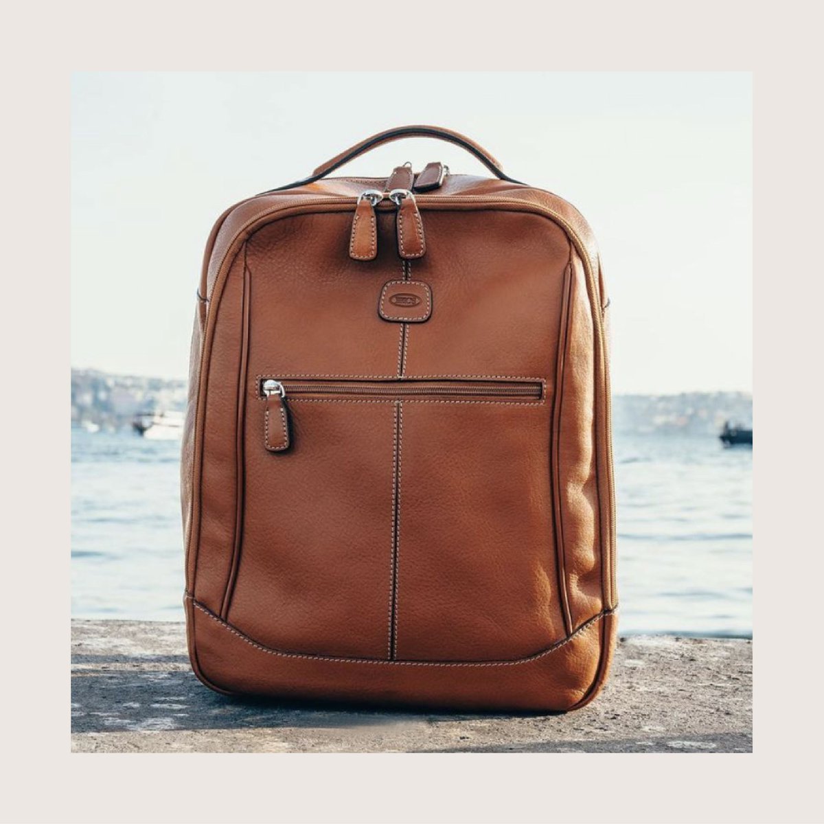 amtiahme's tweet image. Simple lines for the laptop backpack LIFE PELLE by Bric's.

Made entirely in vegetable tanned Tuscan leather.

#bricsmilano #itravelbrics #contemporarystyle #timeless #elegance #excellence #italianstyle #madeinitaly #creation #lifecollection #leather #leatherluggage @DFCdubai