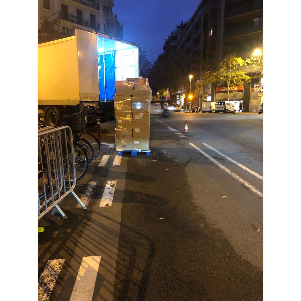 Carril invaders tweet media