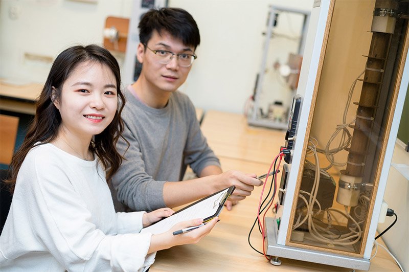 Institute of Engineering and Technology of SUSU Invites to English-Taught Master’s Program

Read More: susu.ru/en/news/2021/1…