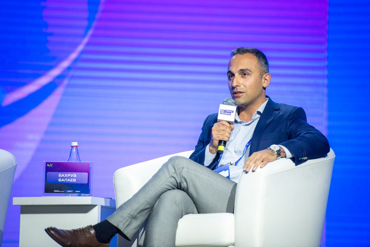 BahruzBalayev's tweet photo. I had the pleasure of speaking at the World's largest annual international conference on modern technologies in education #EdCrunch in Almaty, Kazakhstan discussing a mindset of winner and what teachers can learn from sportsmen and modern technologies we can transfer from sport. https://t.co/0vxWrYUej9