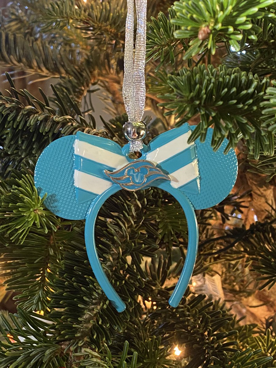 SqLifeRoundWrld's tweet photo. Special ornaments @DisneyCruise #YearofWishes #Sweepstakes https://t.co/xOpuW938xN
