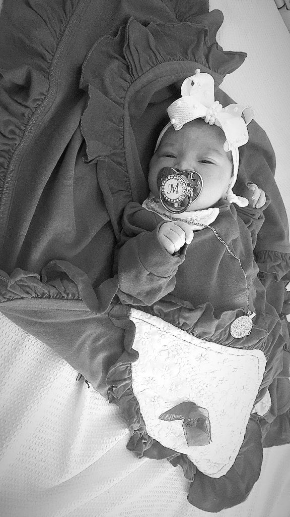 Peagaa022's tweet photo. O meu mundo azul 'tá completamente cor de rosa 🥰🥰💝 https://t.co/587Zwmj4hu