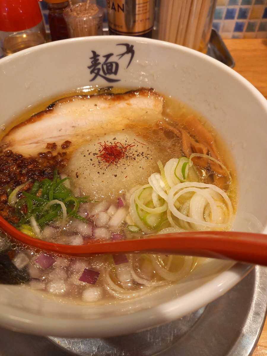 tryangle_blog's tweet photo. 連日麺をSUSURU！！寒い季節には温かい食べ物を！ラーメン旅！(最終日は蕎麦を頂きました！(^^;)

『SUSURUさんお借りいたしましたm(_ _)m』

#バイク #バイクに乗ろう #ツーリング
#キャンプ #ラーメン #蕎麦
#池めん #めん虎 #麺屋燕 #ゆで太郎
#ラーメン部
#朝飯部
#温泉部 https://t.co/sdh6NewJfe