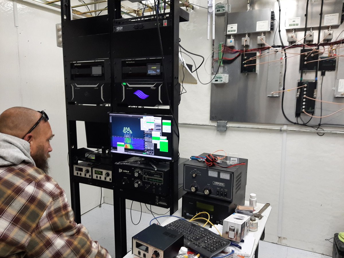 WV4P / NJ4P - One of the best contest stations in TN.  Dream station!! Great hosts, location, hardware, and amazing design.  Ron and Trina have it really going on here.  Big things are happening! I was honored to to be a guest here.  Thank you!!! #RemoteHam #DX #Contesting