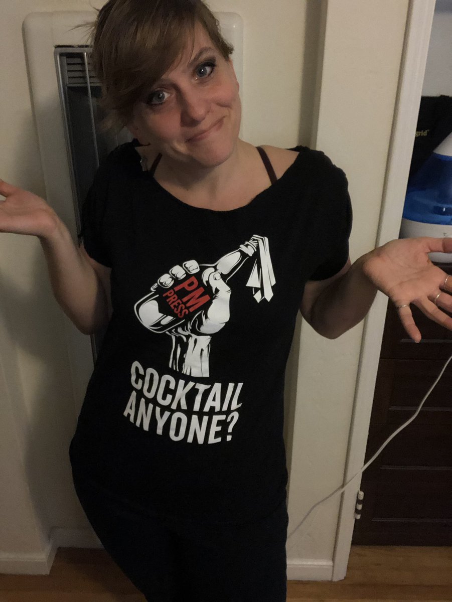 karinastenquist's tweet photo. Mood as I head to work this holiday week as my income (not yet at pre-pandemic levels) depends on ppl crowding into a bar where 90% of them will be unmasked 90% of the time during the nth wave of COVID and our gov’t basically shrugs and sends student loan emails . #happyholidays https://t.co/9e3HkvhlWS