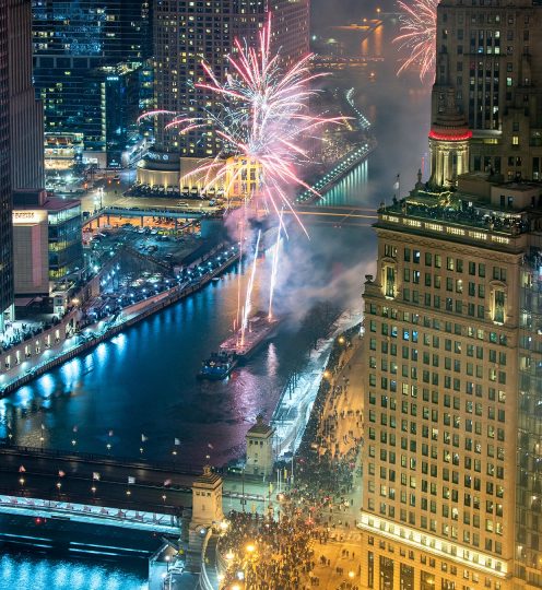 Offering one-of-a-kind views of the #NYEfireworks, the <a href="/SheratonChicago/">Sheraton Grand Chicago Riverwalk</a> is the perfect place to stay when planning a holiday staycation. Located steps away from holiday shopping along Michigan Ave. &amp; ice skating in Millennium Park.
Link in bio to book today!
