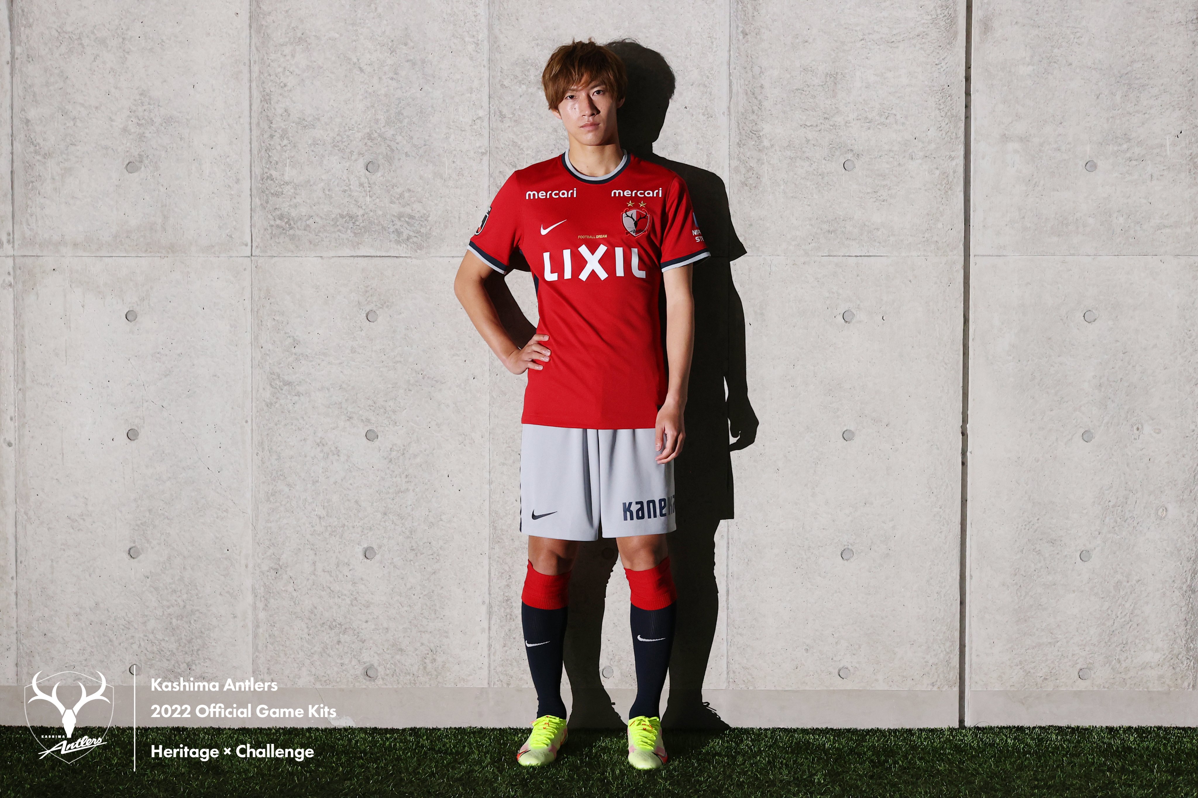 鹿島アントラーズ 22 Kashima Antlers Official Game Kits 22年新ユニフォーム デザイン発表 Heritage Challenge こちらはイメージショットです Antlers Kashima 鹿島アントラーズ 土居聖真 荒木遼太郎 デザインコンセプト 詳細は