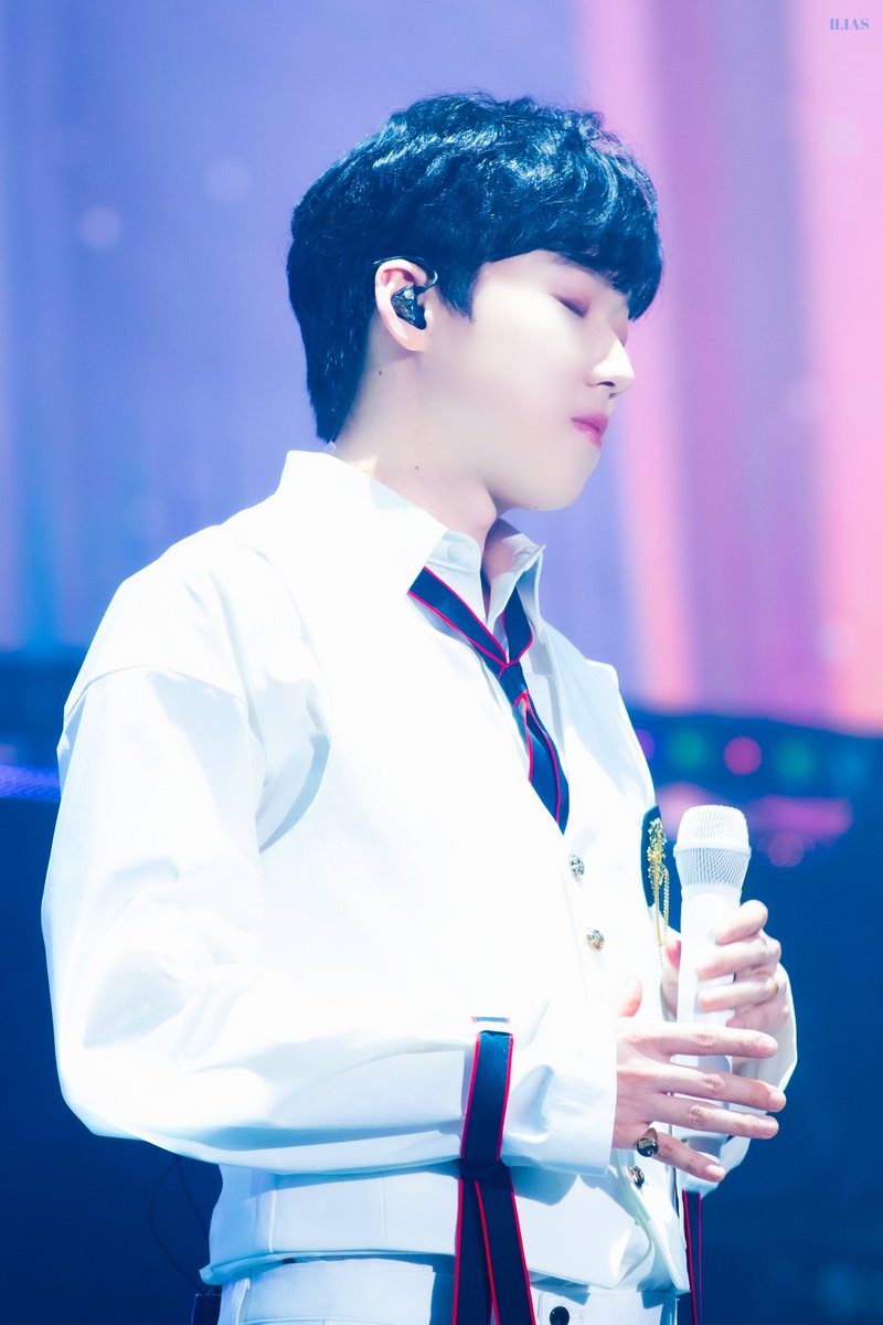 211219 더로얄 인 서울 𝙏𝙝𝙚 𝙍𝙤𝙮𝙖𝙡 𝙄𝙣 𝙎𝙚𝙤𝙪𝙡✨
#강형호 #포레스텔라