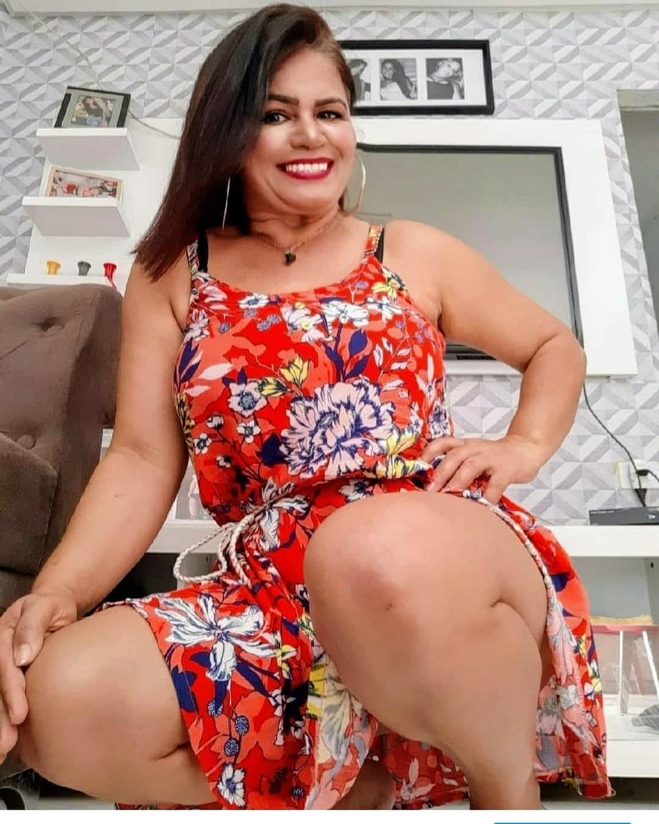 Quiero mis piernas en tus hombros bebé