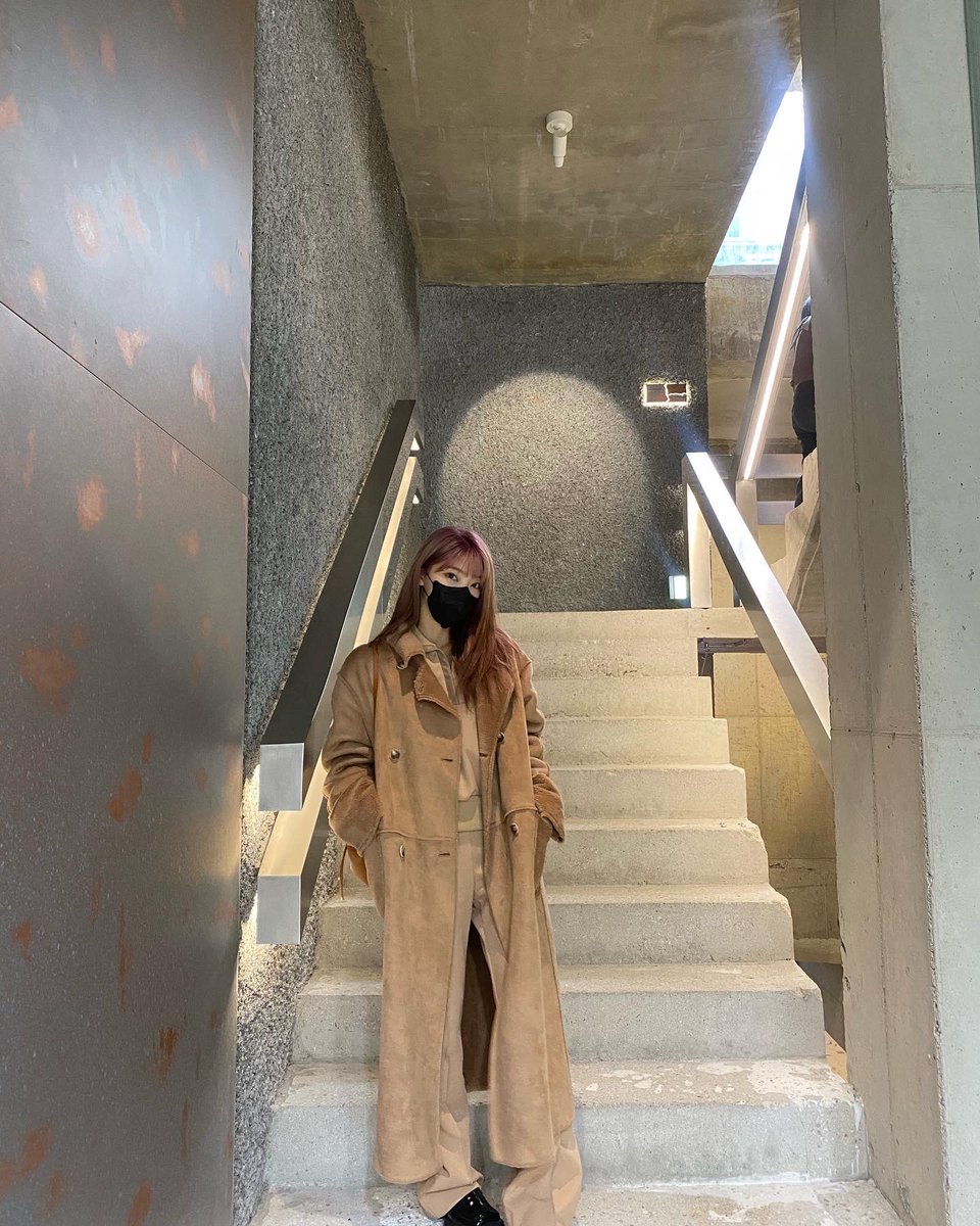 🤎
.
.
.
#여울 #퍼플백 #YEOWOOL #PurpleBeck