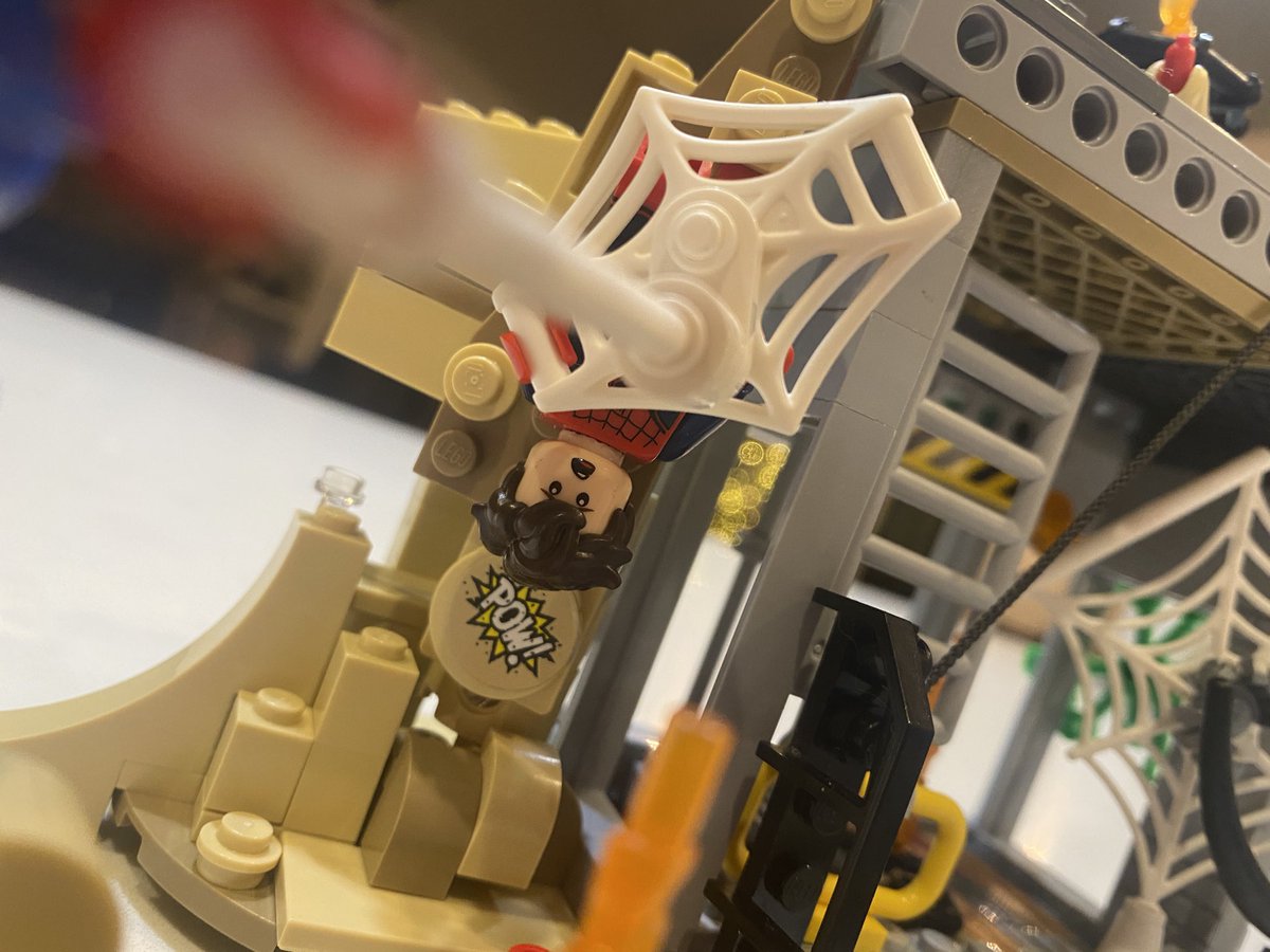 HasBeenJax's tweet photo. @LEGO_Group @SpiderMan @Marvel moc https://t.co/ODG1nbgcG6