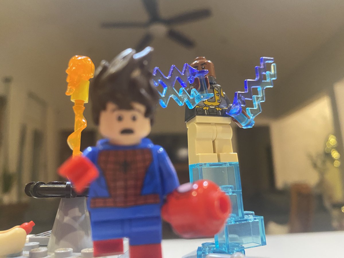 HasBeenJax's tweet photo. @LEGO_Group @SpiderMan @Marvel moc https://t.co/ODG1nbgcG6