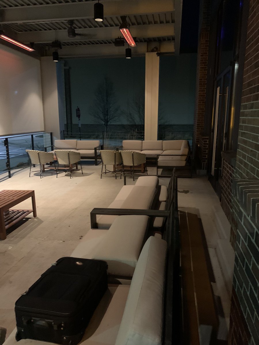 Barnato green room