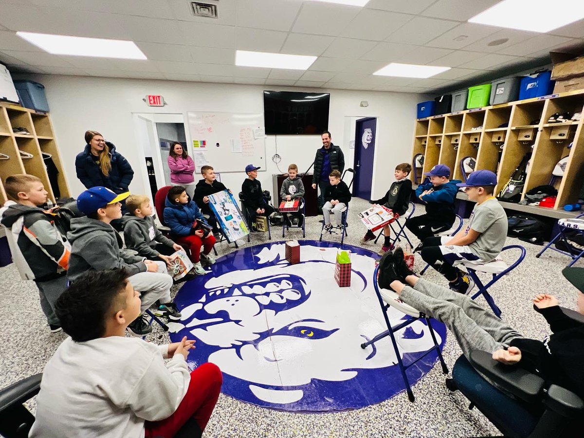 2031JaxBears's tweet photo. Took a day off from practice today to celebrate the holidays with the boys. Afternoon movie followed up with a gift exchange. #baseballfamily #k2life #opportunityoverobligation #travelbaseball #travelbaseball https://t.co/tVchabqqPj
