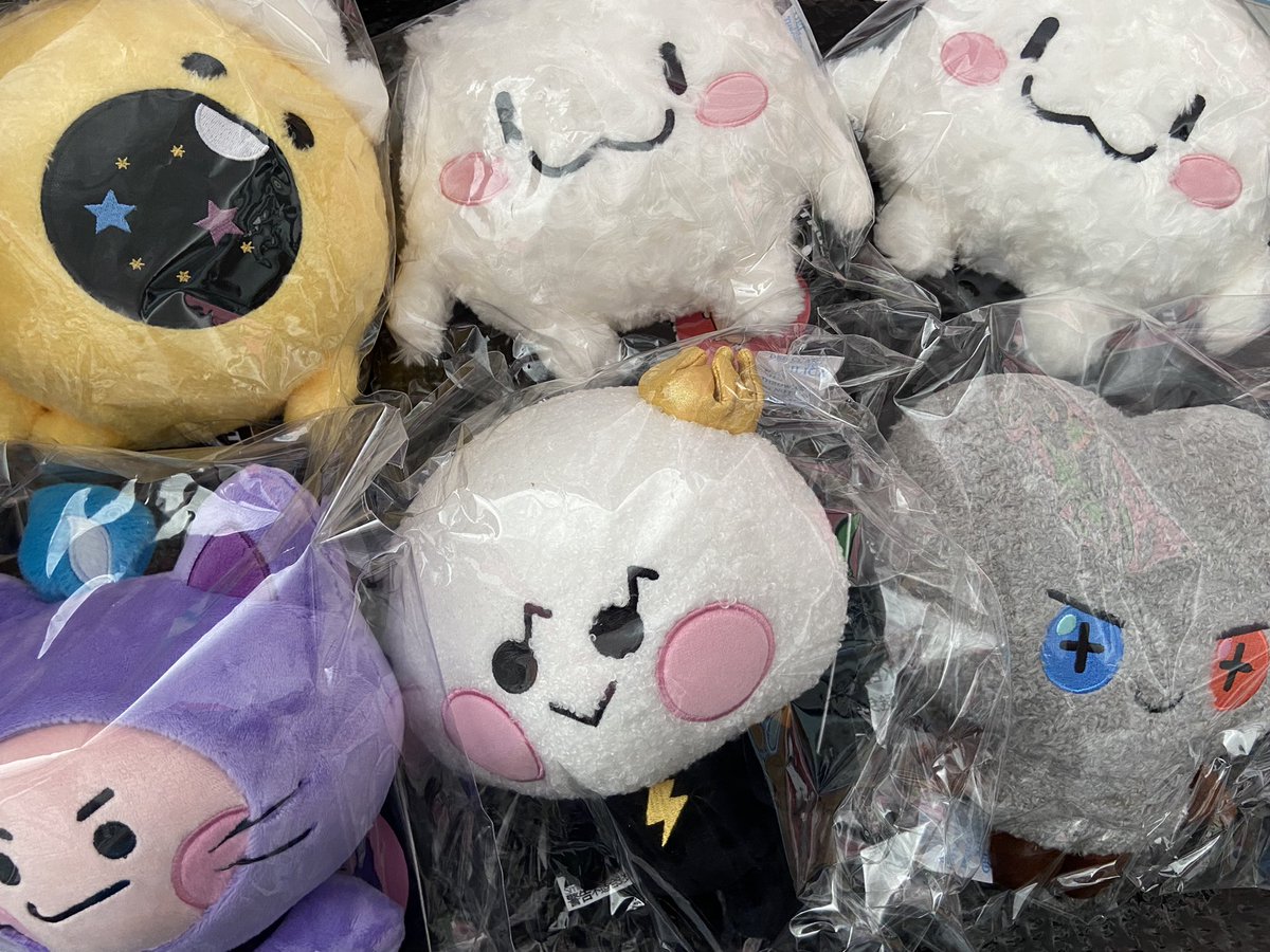 BBKSHOP_PH's tweet photo. AVAILABLE! ONHAND! EXTRA TRUZ MEDIUM STANDING DOLL GLOBAL LINE FRIENDS

All members except WOOPY

PHP 2500

Posted on shopee: https://t.co/Ns0FwZSgQ3 https://t.co/SwVUWMOvL6