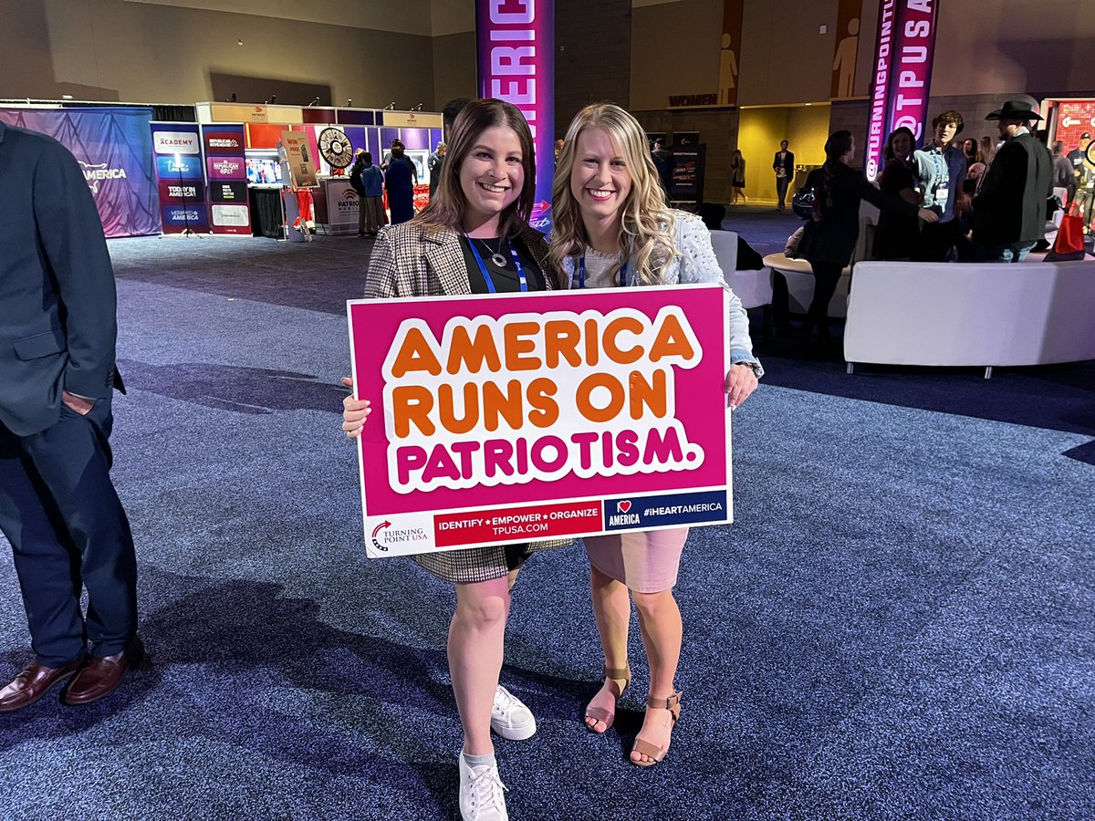 JordynAB716's tweet photo. America runs on PATRIOTISM, pass it on 🇺🇸🇺🇸 #AMFEST2021 #iLoveAmerica https://t.co/CGd1xdO1XM