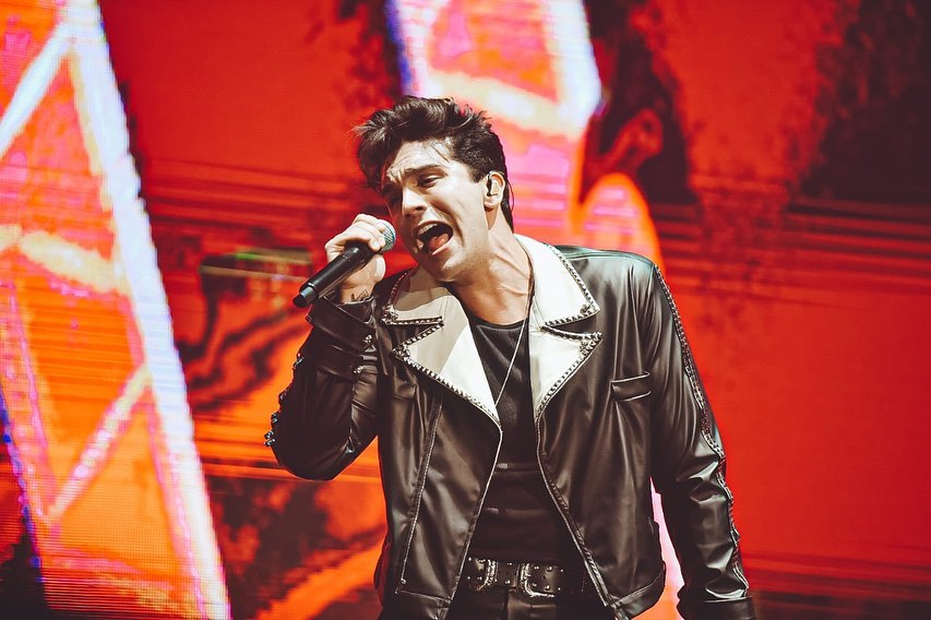 loukspeloluan's tweet photo. Esse show foi lindo demais  #LuanTheComeback https://t.co/bPc6LkN66p