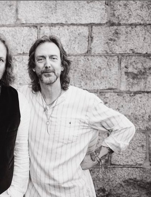 Happy 55 birthday to the amazing Black Crowes singer Chris Robinson! 