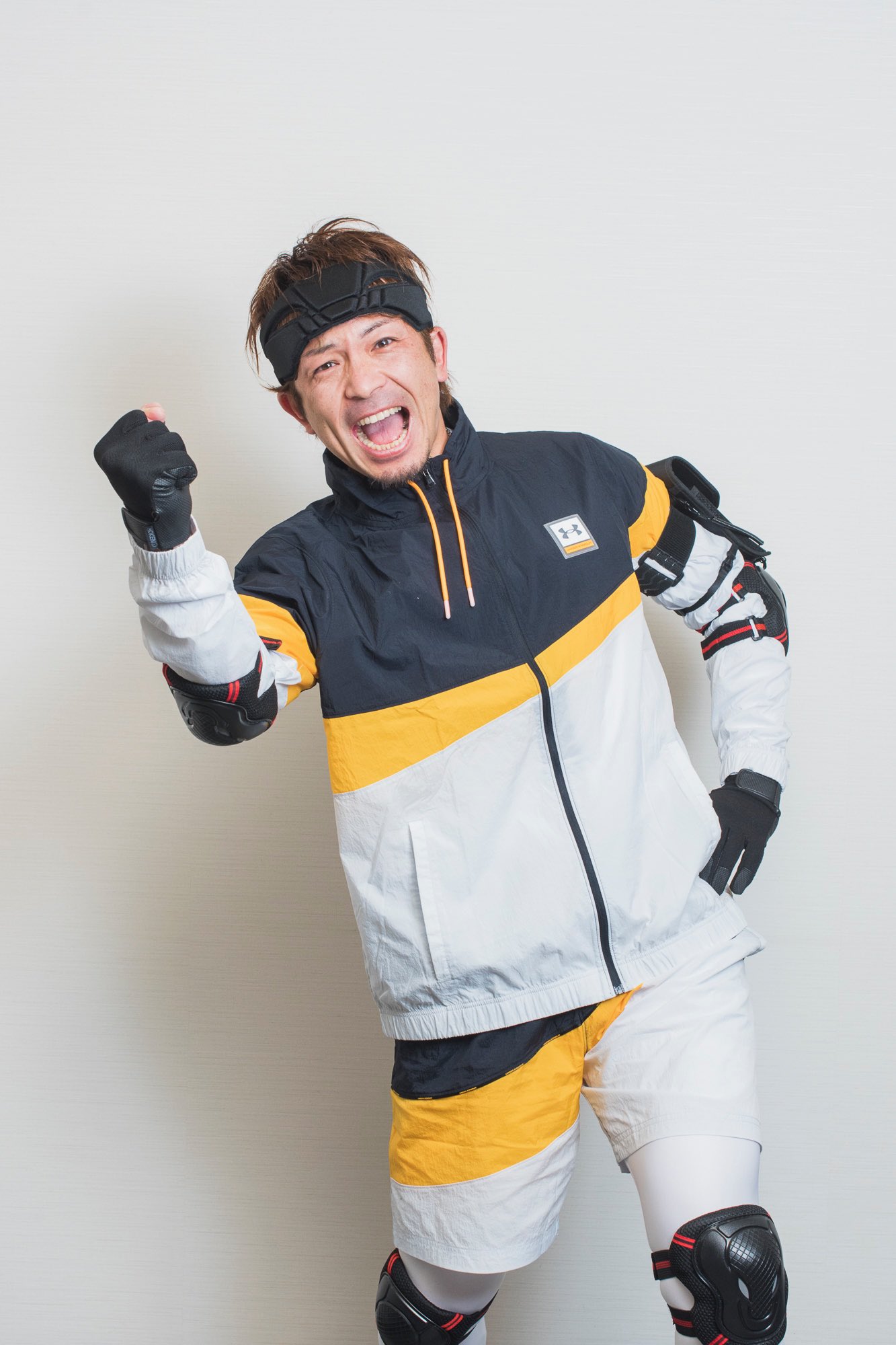 巨人熱男誕生‼️松田選手 実使用 アンダーアーマー リストバンド - 野球 巨人熱男誕生‼️松田選手 実使用 アンダーアーマー リストバンド - 野球