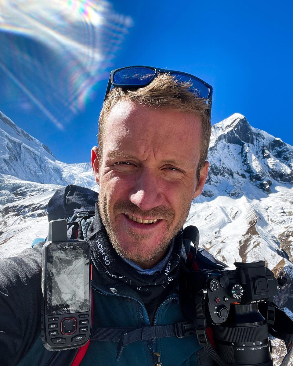 CarlosGarranzo's tweet photo. #Manaslu
También está en #Samagaun el polaco @oswaldrp que hoy ha hecho un pico de aclimatación a 4020m.
#Everest: @JostKobusch continúa por el BC Everest esperando al 21 dic para comenzar.
Fuente: RRSS alpinistas, Abbus Ali CEO de @rupalexpedition y @jamilnagri https://t.co/SjEEcwWpMU
