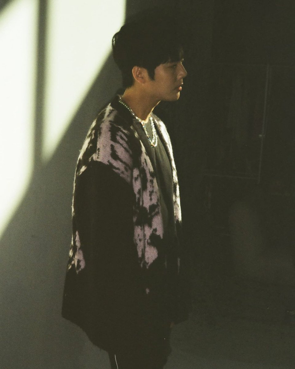 💛~[ 📱 INSTAGRAM KYU JONG SESIÓN  FOTOS 😍

Hermoso !😍

✅ Creditos IG : 
dc_izakaya : 
 jdream_kyujong 
 fantrie_official 
Photo by I.G
dc_izakaya 
kmminseok_ 

✅ PERFIL CREDITOS  instagram.com/dc_izakaya?utm…

#화보사진 #화보촬영 #화보 #김규종 #fantrie #촬영문의