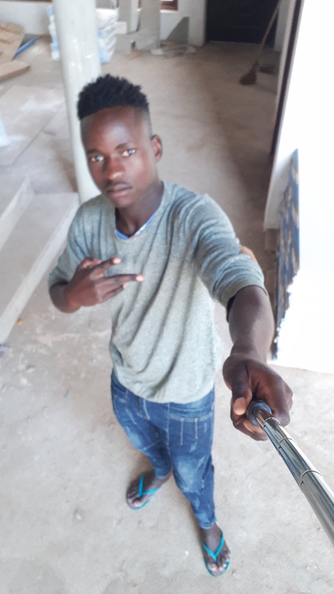 EdmilsonMombe's tweet image. Seja humilde para k tud dar certo parcero