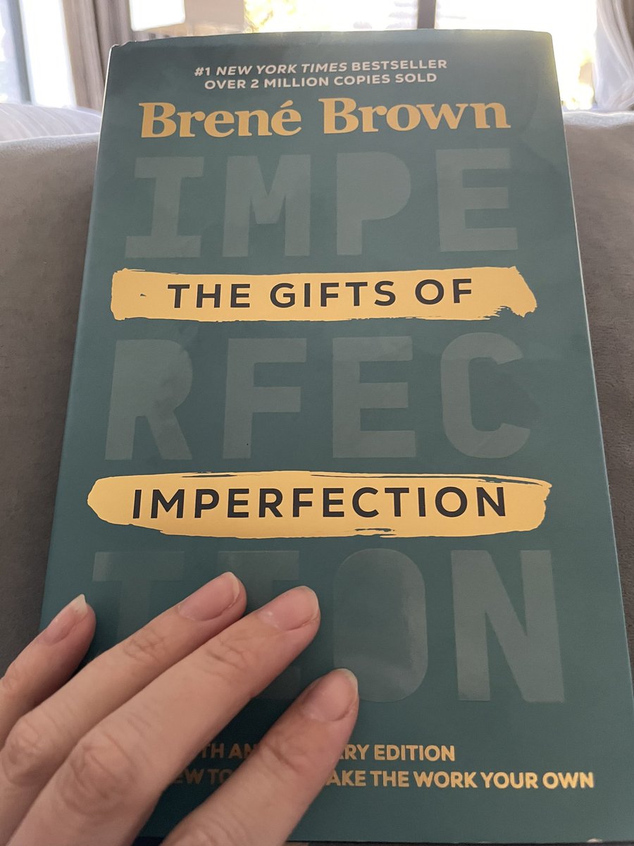 End of year tradition, back to the beginning. 🥰 Hoping for some fresh insights after a challenging year! Anyone had chance to read Atlas of the Heart yet? <a href="/ChristineBeenz/">Christine Bee</a> @jocole76 @bopdhb_ceo <a href="/sandrafielding2/">sandra fielding</a> @roswint19 <a href="/AlliedAlex/">Alex Kemp</a>