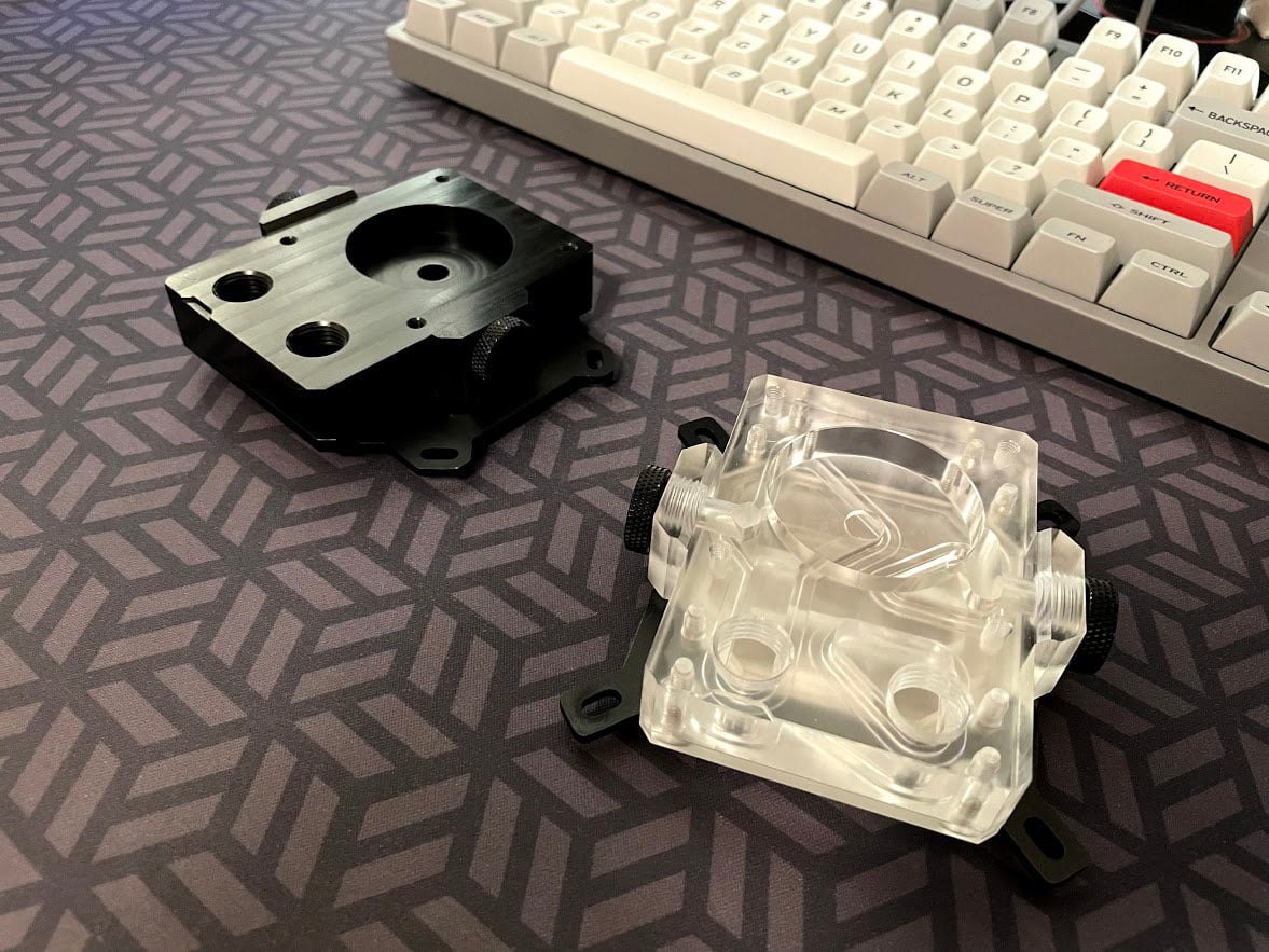 nouvolo_tech's tweet photo. Christmas Sale Starts Now!๐- Limited time discount offer!
Borg - Minimalist Mini Cube PC
Aquanaut Combo/Extreme - Ultra low profile CPU block & pump mount combo
Online store https://t.co/Noj397XUw5
#sffpc #cubepc #waterblock #watercoolingpc #customloop #minimalist https://t.co/rtN8FaUyef