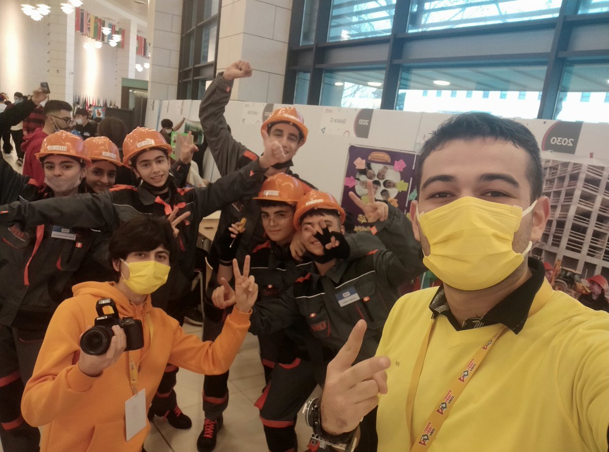 babayev_agababa's tweet image. FLL 2021

Kameramdan ənparlaq fotolar...

#FLL #fll2021 #fllazerbaijan