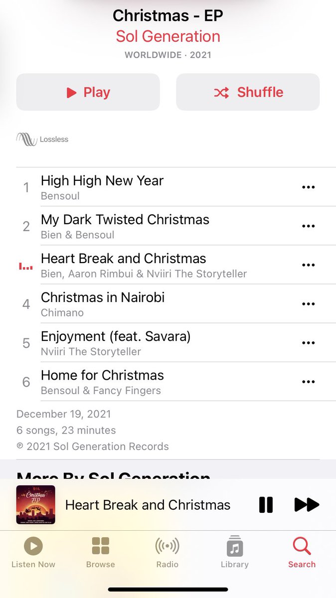 Nanjero_'s tweet image. The EP explores the magic of Christmas. From witty, humorous, loving, empathetic and bold, the body of work touches on what everyone’s ideal christmas is. 
@Bensoulmusic @savarafrica @bienaimesol @fancy_fingers @nviiribeybi @AaronRimbui @iamchimano @solgeneration_ 
#solgeneration