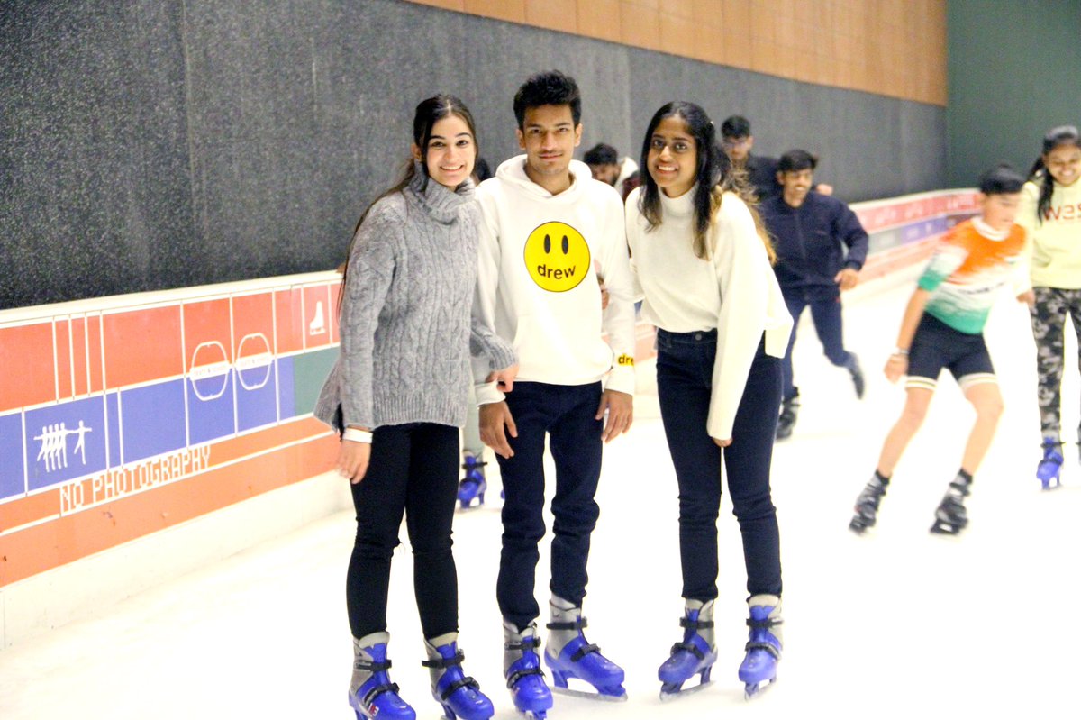 iskate_india's tweet photo. Happy skaters at ISKATE!
#iskatebyroseate #coolnotcold #iloveiskate https://t.co/IP0VHuU4ur