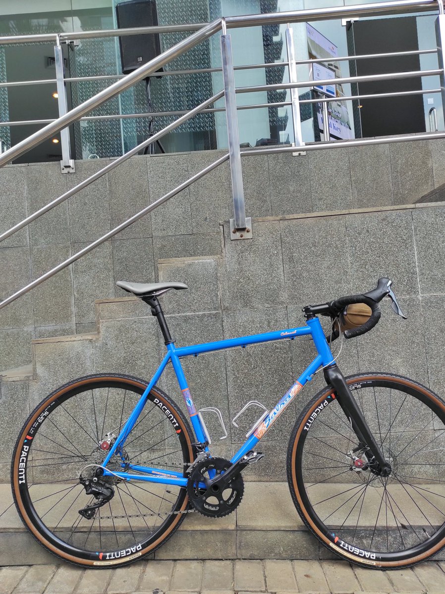 Yuk, frameset aja yg dilepas jadinya. Harga bersahabat - 14.5. Tahun baru frame baru #fnfjb #frbjb