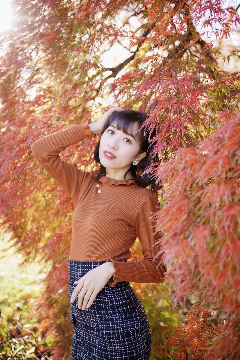 Bd4Jbdzin's tweet photo. 紅葉もあっという間に🍁🍁

.
.
.
.
.
photographer : @art_venus_girls 

#ポートレート撮影会 #撮影依頼募集中 #写真撮ってる人と繋がりたい #デジタルでフィルムを再現したい #ショットヘア #被写体　#危ないビーナス　#関東撮影会
#被写体募集中　#ポートレートモデル募集 #カメラマン募集 https://t.co/FRuBba98QF