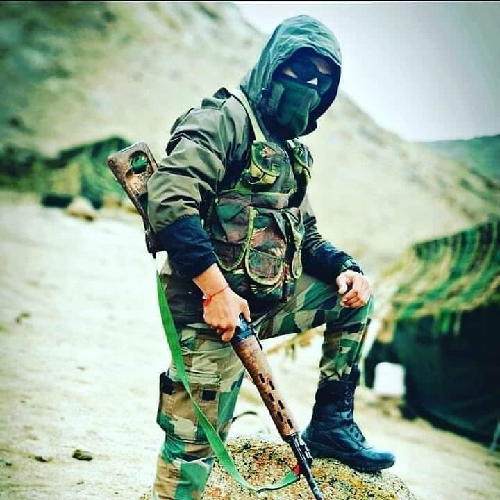 Para SF operative with Dragunov sniper rifle.😎
#IndianArmy
#ParachuteRegiment