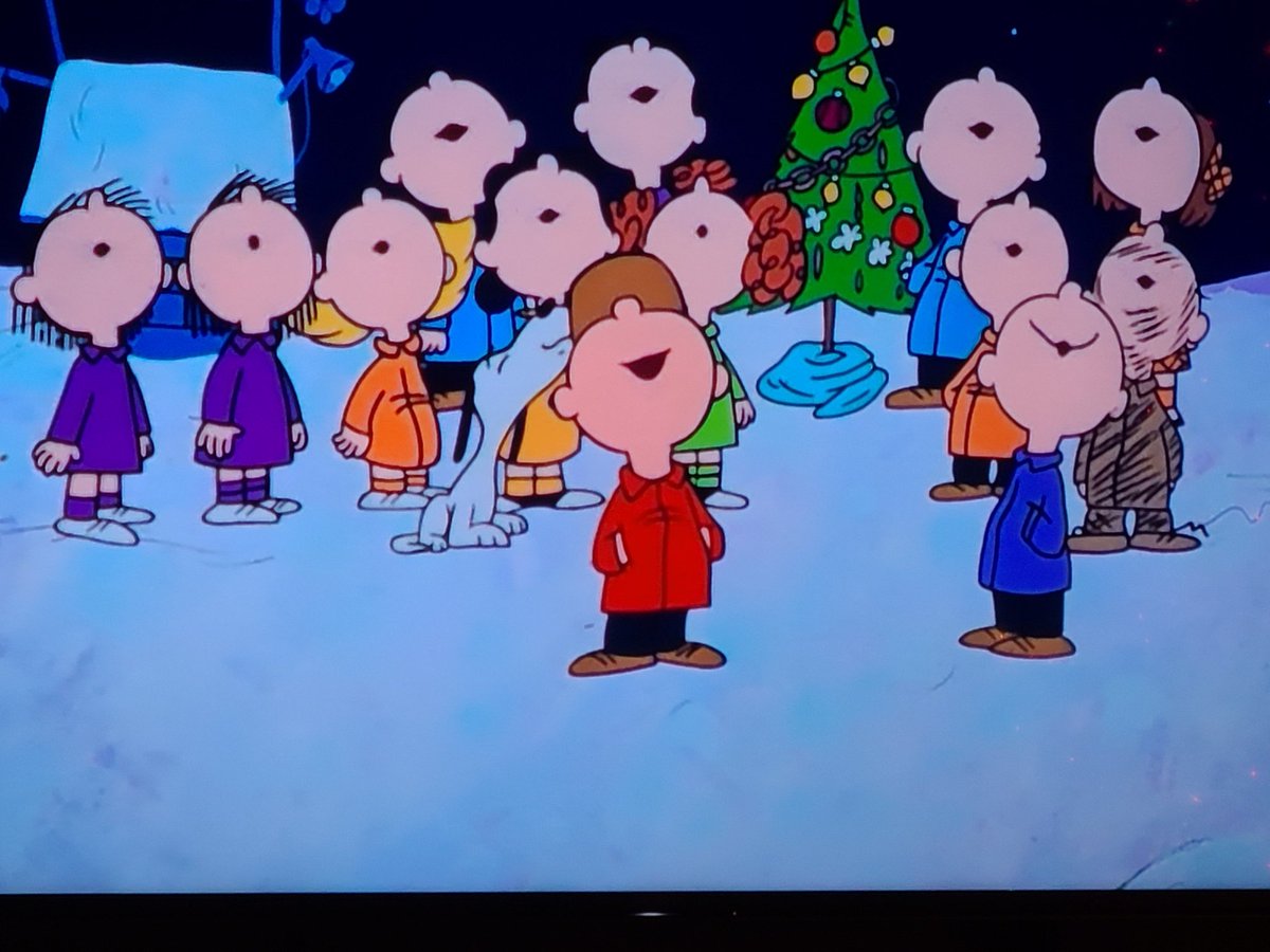 brian_bonafitz's tweet photo. It's the #SundayNightTapOut, but I'm ok with it. It's Christmastime, we got to watch #ACharlieBrownChristmas tonight, and all the #FitzGirls are home for the holidays! Hark the heralds, y'all! #Goodnight all! #SundayNightFitz #WeekendOver #FitzGirlsRule #DadLife #TisTheSeason🎄 https://t.co/HK4tJ8tLMl