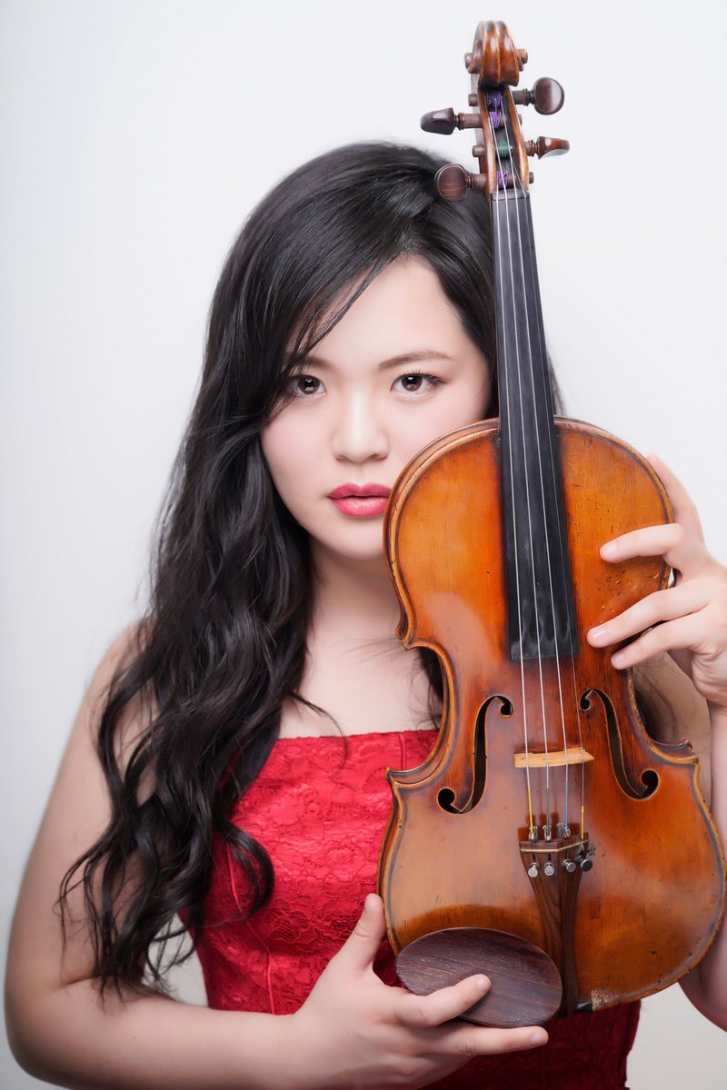 kanagawaphil's tweet photo. 2022年2/5（土）定期演奏会第374回はソリストに吉田南さんをお迎えして、ブルッフのヴァイオリン協奏曲第1番を演奏いたします。吉田南さんとは2012年「生きる〜若い命を支えるコン���ート」で今回の演奏曲ブルッフの協奏曲を演奏しました。とても楽しみな演奏会です！

https://t.co/h8u4kUH2Cx https://t.co/5n221FUiBP