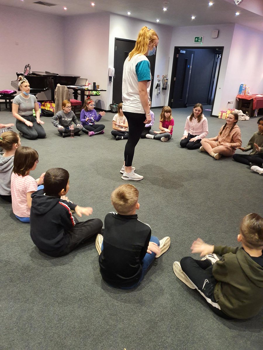 MagnaVitae's tweet photo. Our HAF Programme is well underway at @EmbassySkegness  with our Community team. 

Starting with some fun nutritional facts and some group games including SPLAT! 

Fantastic to see the children enjoying themselves. 

@LincolnshireCC 

#hafprogrammes #christmas #funandgames https://t.co/qQlMjgdNDq