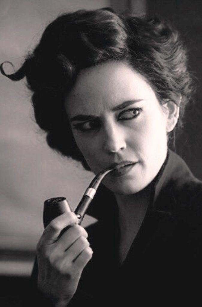 Eva Green smoking the pipe is from another world