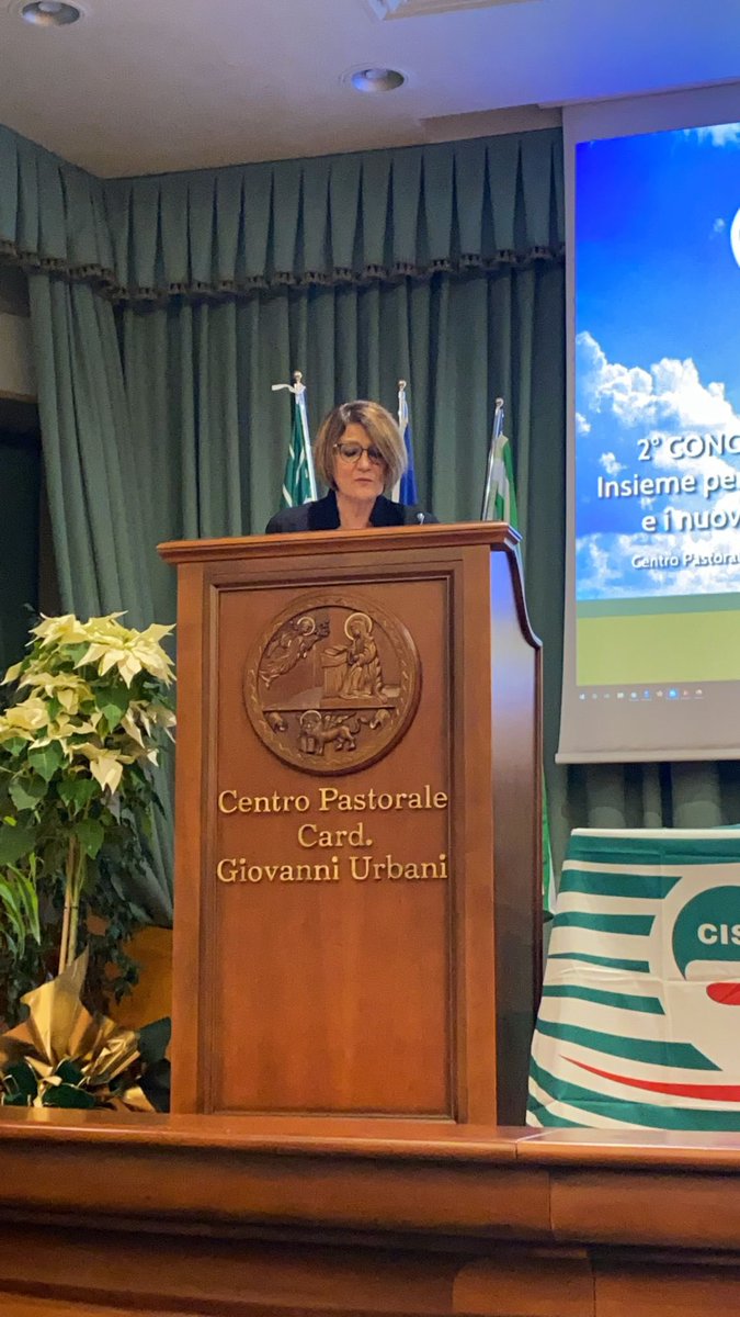 FistCisl's tweet photo. 🟢🟡 Al via i  Congressi regionali in casa @FistCisl. “Insieme per rappresentare il lavoro e i nuovi mestieri del futuro” è il leitmotiv del II  Congresso della Fist Cisl #Veneto con circa 100 delegati #FisascatCisl e #FelsaCisl. Cari Auguri di Buon Lavoro! 🌈 https://t.co/u1mkRJDm7j