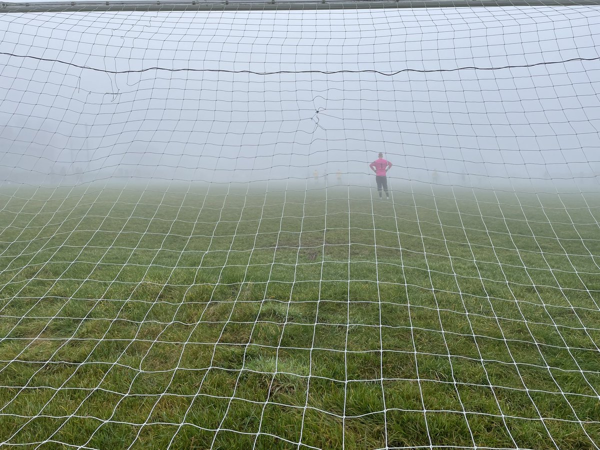 CumberworthJFC's tweet photo. Our U18 goalkeeper had his work cut out yesterday when they entertained neighbouring @BurtonAFC https://t.co/hBMxw95XuQ