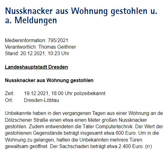 DoreenReinhard's tweet photo. Zur Öffentlichkeitsarbeit der sächsischen Polizei: Eine aktiv kommunizierte Topmeldung der PD Dresden ist heute ein geklauter Nussknacker. Zu der unerlaubten Demo gestern Abend #dd1912 wird es keine PM geben. Man könne dazu Fragen per Mail stellen, heißt es aus der PD. https://t.co/S2iC0TFagH