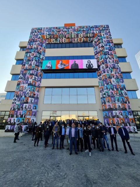 orange's tweet photo. This year, how do @OrangeTN and @OrangeEgypt celebrate the engagement of their employees?
Just like this: smiling faces on the top 😀 ⤵️
#LifeAOrange
📸 @millet_thierry @ @YasserShaker_ https://t.co/fw7uoWC3E2